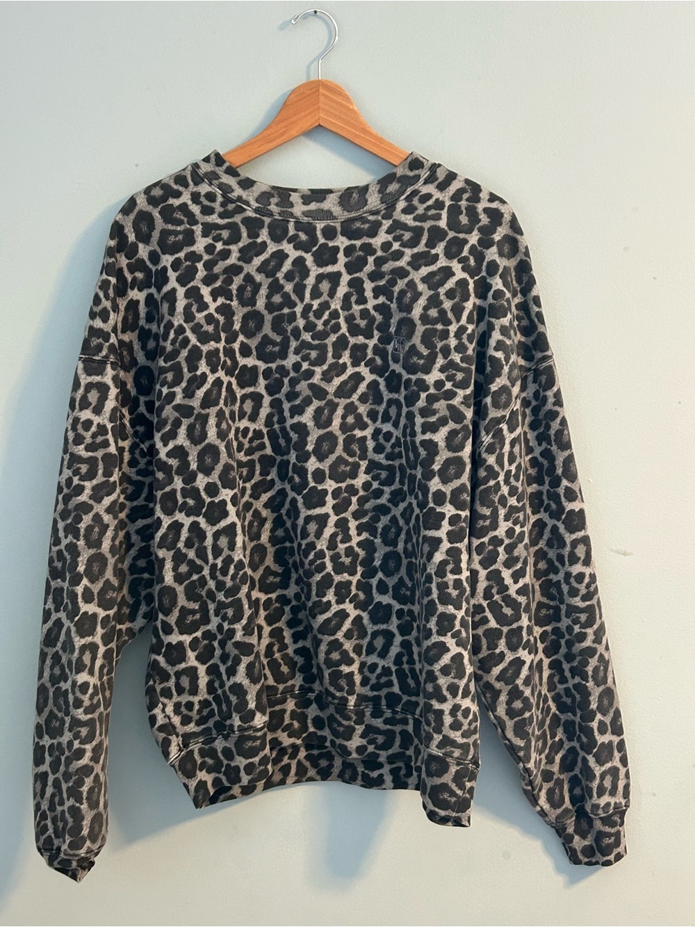 Anine Bing Leopard Print Crewneck Sweater - Gray & Black